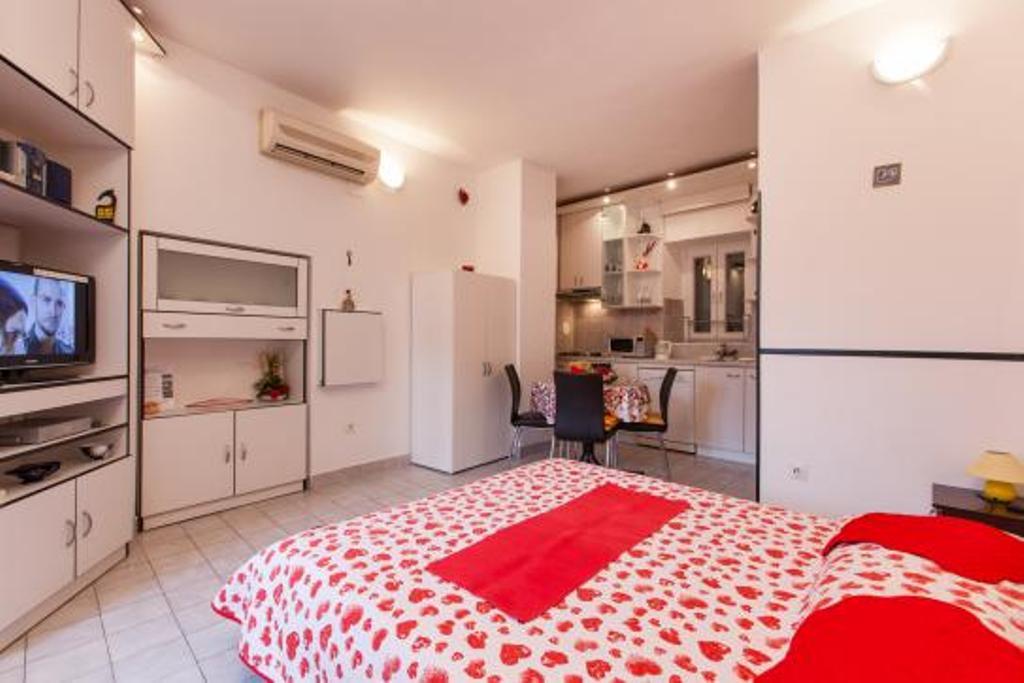 Apartments Villa Dube Spalato Esterno foto